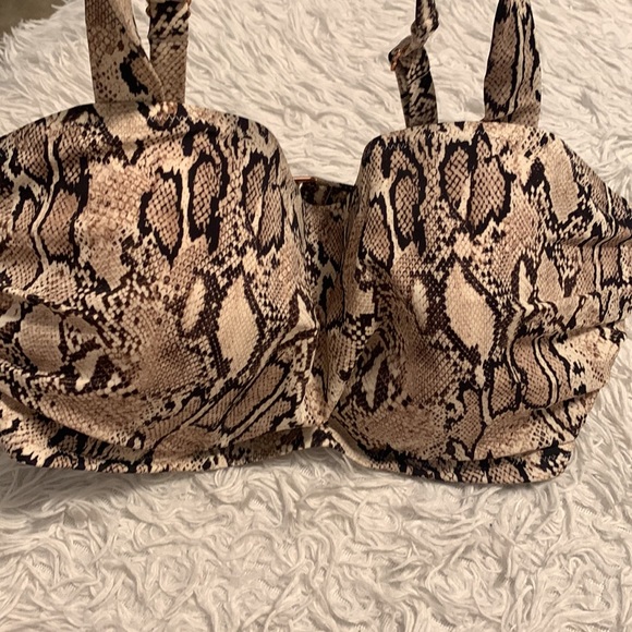 Bikini set - Picture 8 of 9